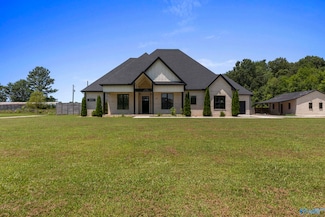 1268 Low Gap Rd, New Hope, AL 35760