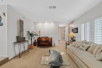 576 Emerald St, Livermore, CA 94550