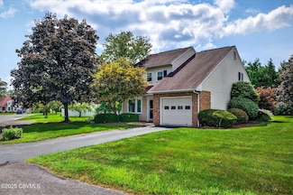 209 Birchtree Ln, Lewisburg, PA 17837
