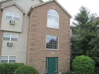 430 Cunat Blvd Unit 2F, Richmond, IL 60071