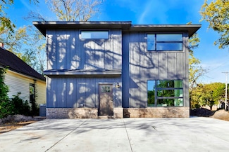 701 S Sycamore St, Wichita, KS 67213