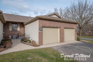 7164 Springtree Ln SW, Grand Rapids, MI 49548