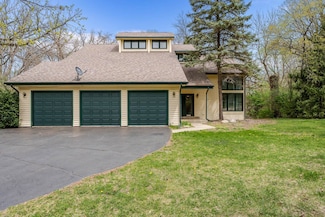 10245 Tybow Trail, Roscoe, IL 61073