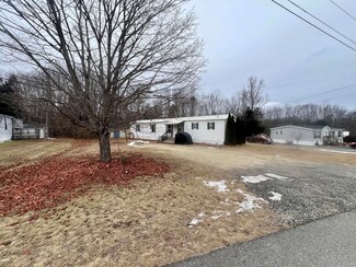 15 Blue Rock Rd Unit 38, Monmouth, ME 04259