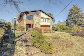 214-25 28th Ave, Flushing, NY 11360