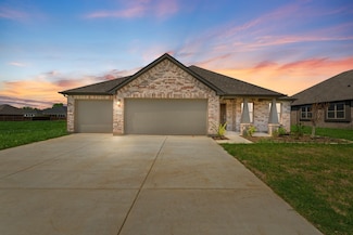 616 Finlee Way, Tioga, TX 76271