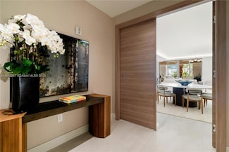 515 Valencia Ave Unit 203, Coral Gables, FL 33134