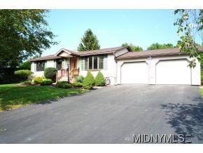 157 St Marys Ave, Clinton, NY 13323