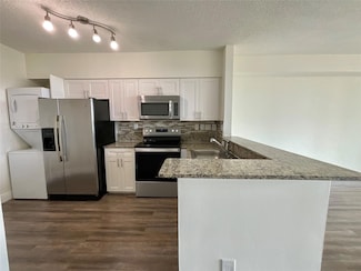 16900 N Bay Rd Unit 2-609, Sunny Isles Beach, FL 33160