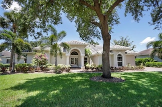 3510 Lakemont Dr, Bonita Springs, FL 34134