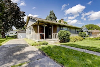 3718 Paus St, Madison, WI 53714