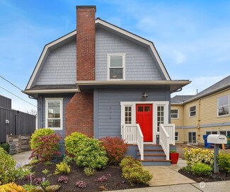 2215 E Mercer St, Seattle, WA 98112