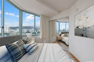 1314 Kalakaua Ave Unit 1212, Honolulu, HI 96826