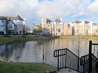 9642 Fannin Station W, Houston, TX 77045