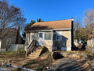 3207 Garden Ave, Halethorpe, MD 21227