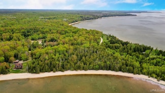 tbd Barques Point, Manistique, MI 49854