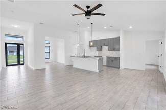 2719 29th St SW, Lehigh Acres, FL 33976