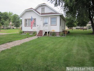 210 Stratford St W, Avon, MN 56310