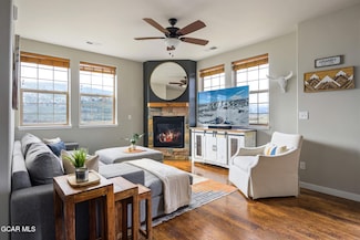 164 Village Rd Unit H-207, Granby, CO 80446
