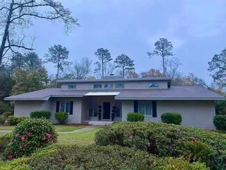 2208 Twin Lakes Dr, Bainbridge, GA 39819