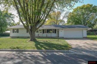 1204 1204 Se 7th St Unit 1204 7th St. SE, Waseca, MN 56093