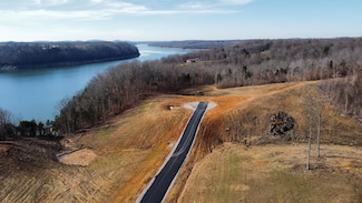 13 Goldenberg Ln, Somerset, KY 42503