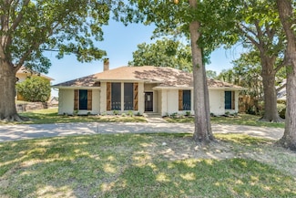 3318 Sunrise Dr, Garland, TX 75043