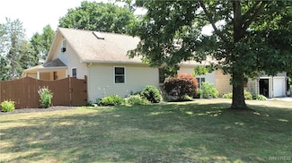 9675 Colby Rd, Corfu, NY 14036