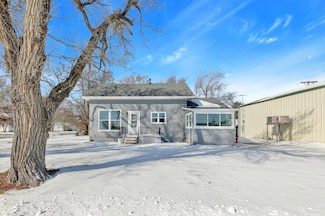 101 N Lancaster Ave, Hesston, KS 67062