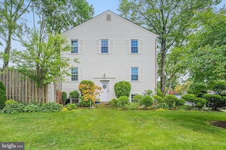 5500 Kendrick Ln, Burke, VA 22015