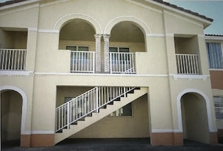 1666 SE 27th Ct Unit 200, Homestead, FL 33035