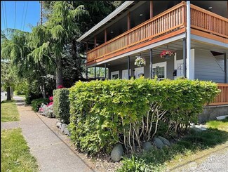 111 W 3rd St, Centralia, WA 98531
