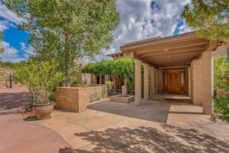 409 Brownell Howland Rd, Santa Fe, NM 87501