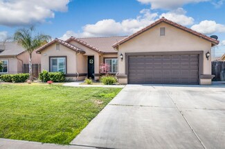 1249 Stephanie St, Selma, CA 93662