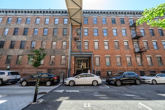 187 Wayne St Unit 205C, Jersey City, NJ 07302