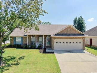 1213 N 30th St, Paragould, AR 72450