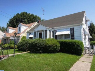 1056 Quinton Ave, Trenton, NJ 08629