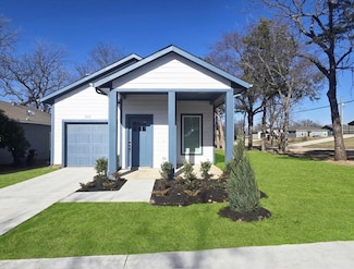 331 E Hull St, Denison, TX 75021