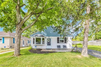 715 Boston Ave, Elyria, OH 44035
