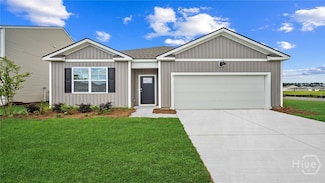 2 Gladewater Dr, Port Wentworth, GA 31407