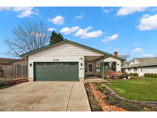 6755 SW 203rd Ct, Beaverton, OR 97007