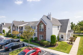 2602B Bluegrass Dr Unit 2602, Mount Laurel, NJ 08054