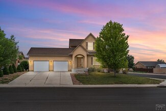 2330 Inspiration Ln, Pueblo, CO 81008