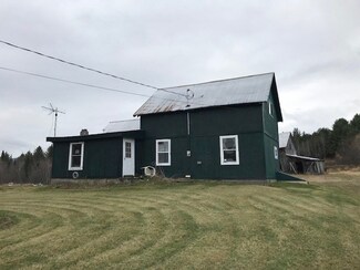 215 Cold Brook Rd, Saranac, NY 12981