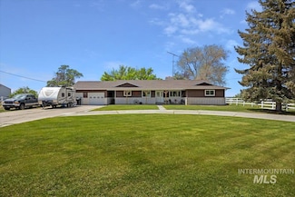 209 Fruitland Ave, Buhl, ID 83316