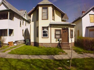 102 Ambrose St, Rochester, NY 14608