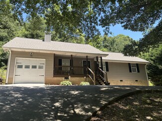 577 Ridge St, Trion, GA 30753