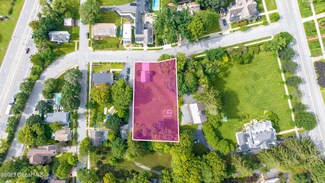 L70 N Circular St, Saratoga Springs, NY 12866