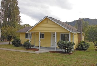 964 Davis Lake Rd, Morton, WA 98356