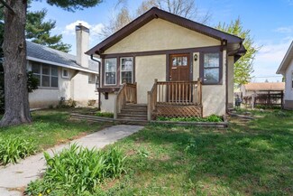 3325 35th Ave S, Minneapolis, MN 55406